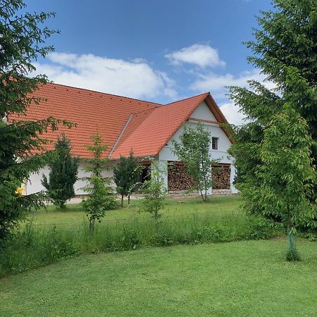 Teplice nad Metují Slunovrat酒店 外观 照片